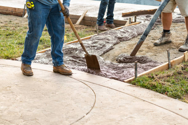 Best Concrete Walkway Installation  in Boscobel, WI